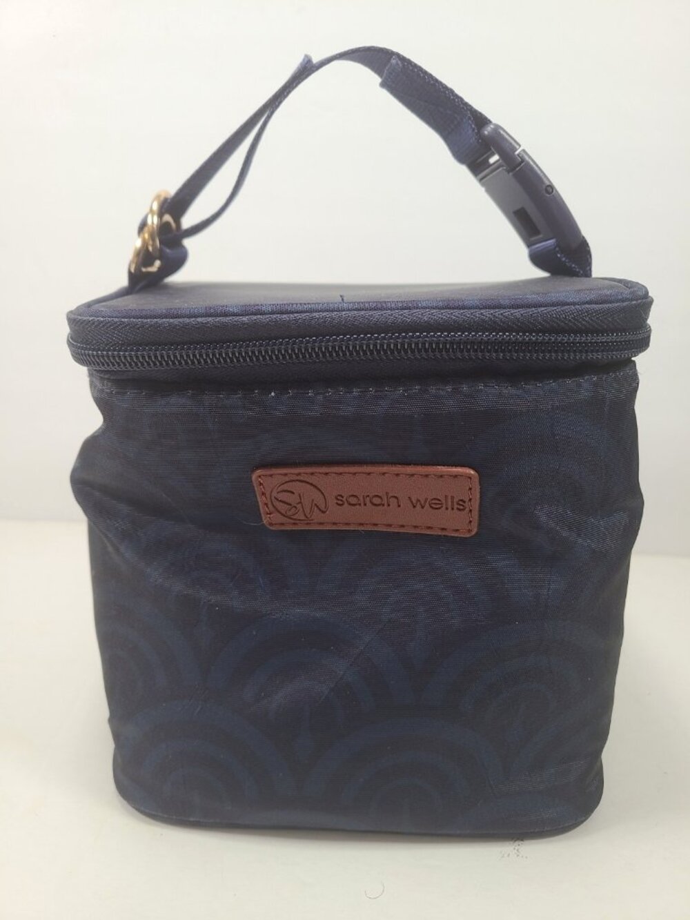 Sarah Wells Deco Cold Gold Breast Pump Bag and Milk Storage Navy/White
